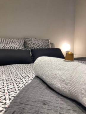 Lecourbe: Appartement cocon en hyper centre